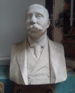 Bust 11