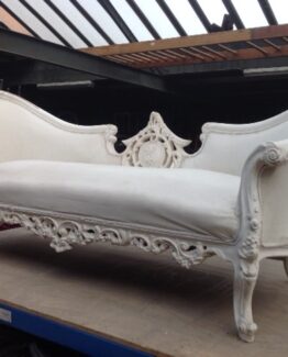 Couch 23 White/White