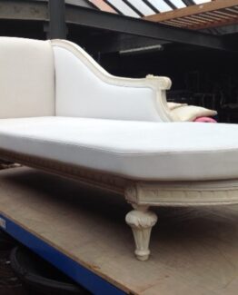 Chaise Longue White/White Skai