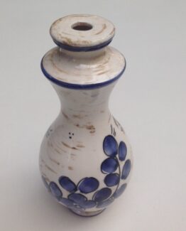 Porcelain item8