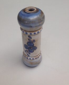 Porcelain item9