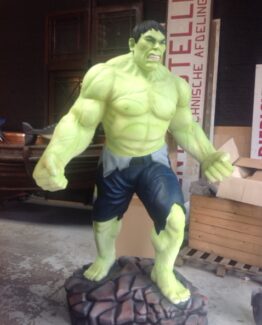 Hulk Statue