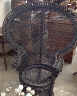 Peacock Chair Black